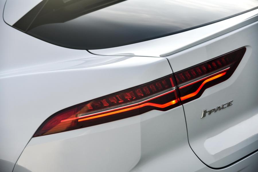 Детали экстерьера Jaguar I-Pace EV400 AWD HSE 2019 года  (ZA) (фото 16 из 47)